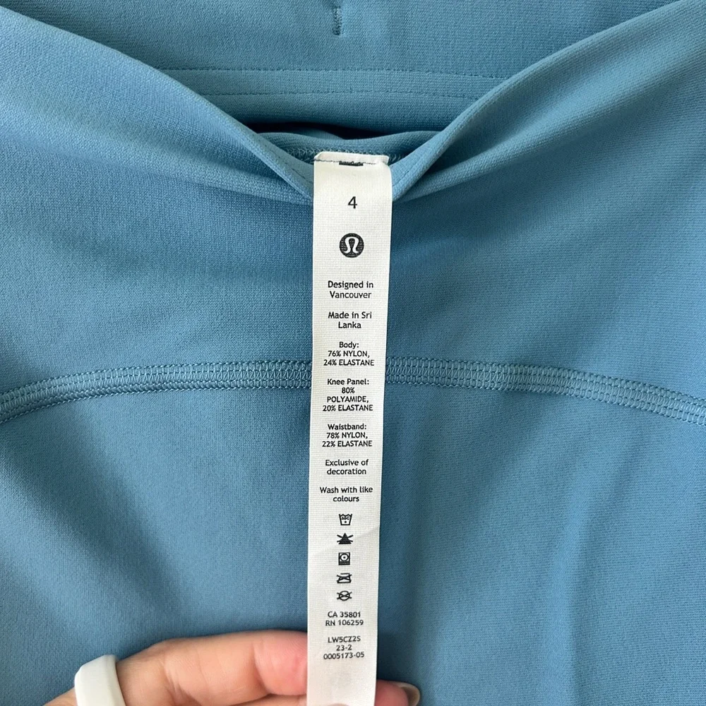 lululemon athletica SenseKnit Running HR Tight 28” Sky Blue Leggings - Picture 3 of 5